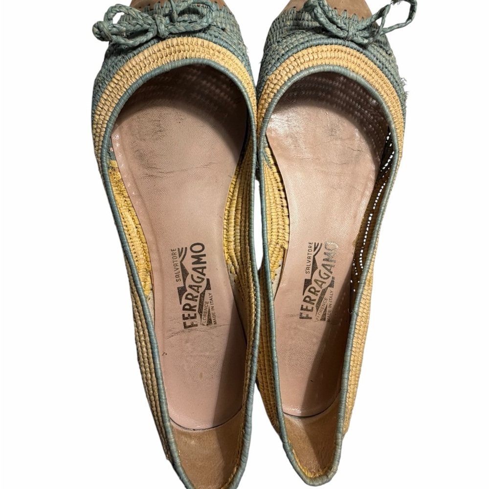 Salvatore Ferragamo tricolor Raffia Green & Tan Bow Ballet Flats Sz 10M - Picture 9 of 16